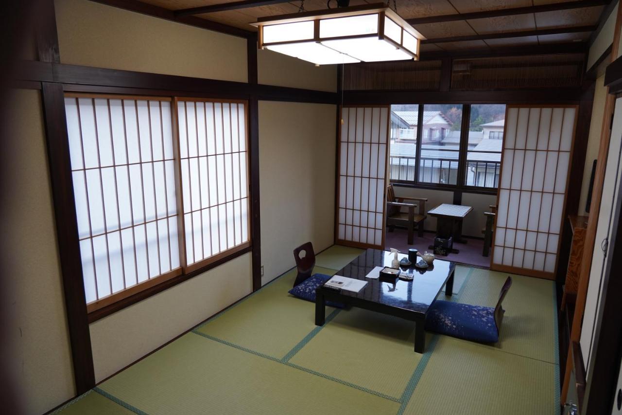 Hotel Oyado Eitaro Takayama  Exterior foto